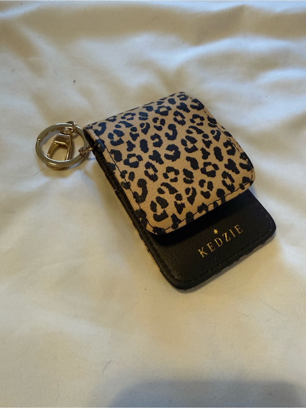kenzie Leopard Print Key & Card Holder in Black and Tan